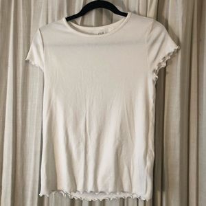 Gap Lettuce Edge White Tee